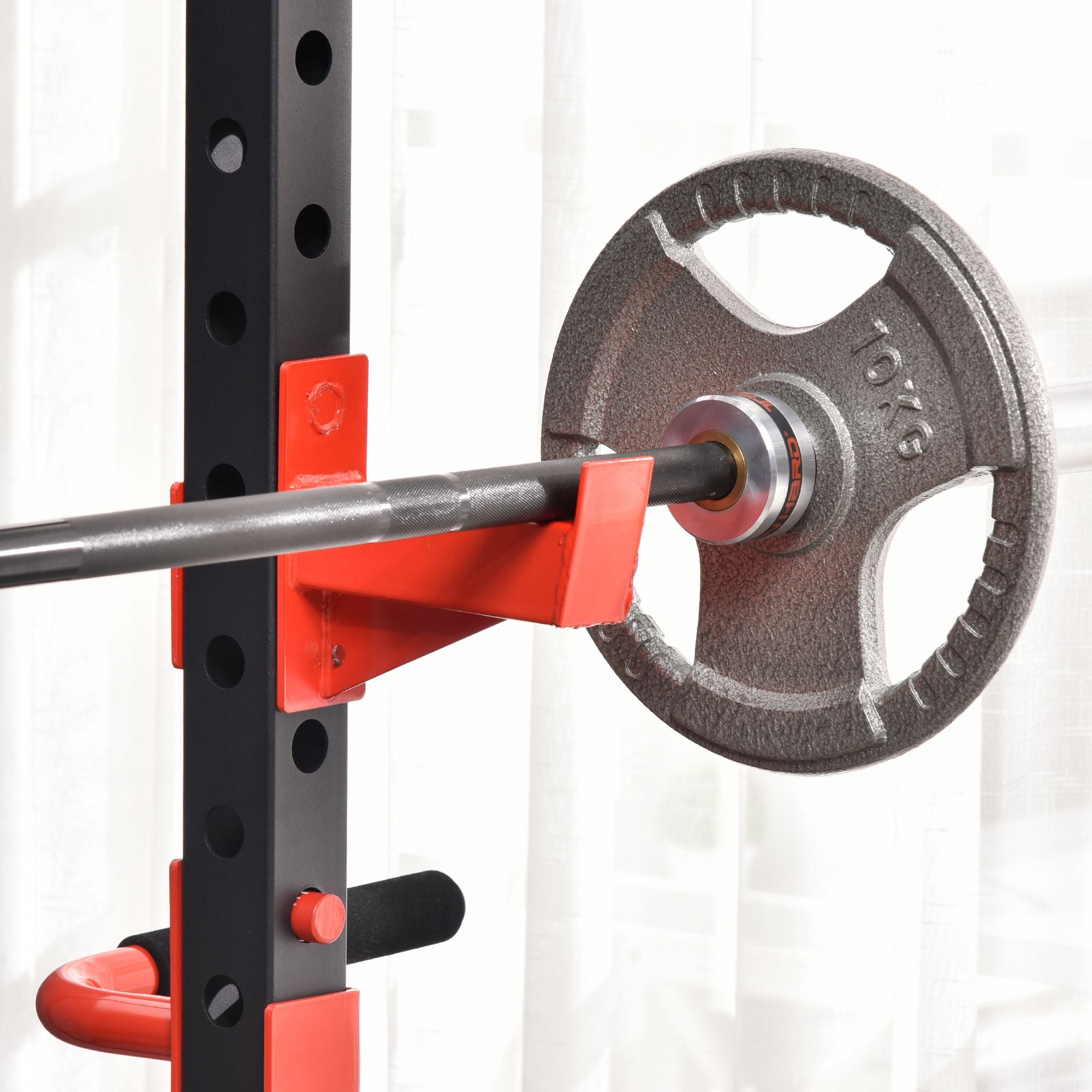 Steel frame and adjustable safety positions on SGF power rack