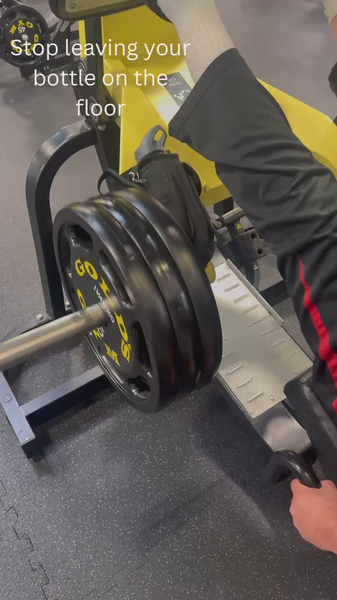 Magnetic Gym Bottle Holder Bag – Strong Hold, Easy Access, No More Floor Mess